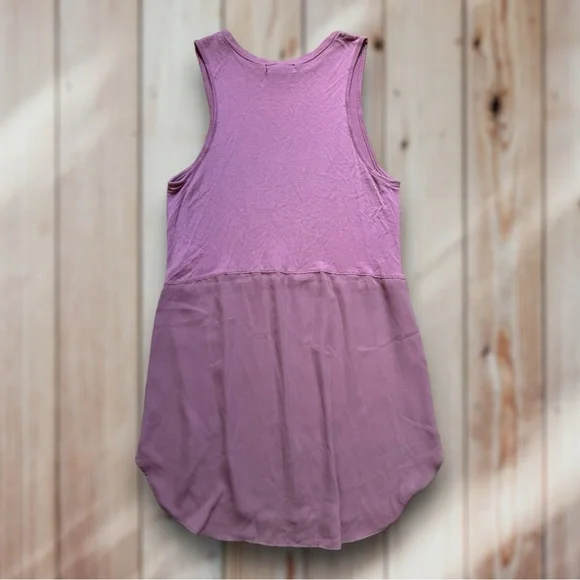 ✨ Mind Code Sleeveless Flowy Half Sheer Mauve Blouse - Picture 2 of 7